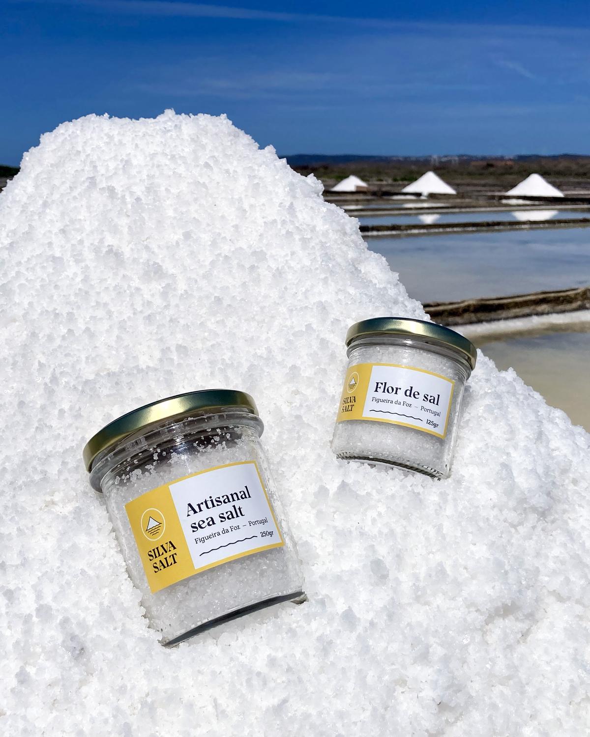 Silva Salt jars on the salt pans, Figueira da Foz
